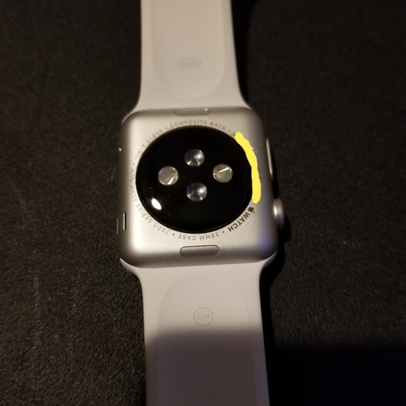 Apple Watch 7000 Series 38 mm - Picture 2 of 3